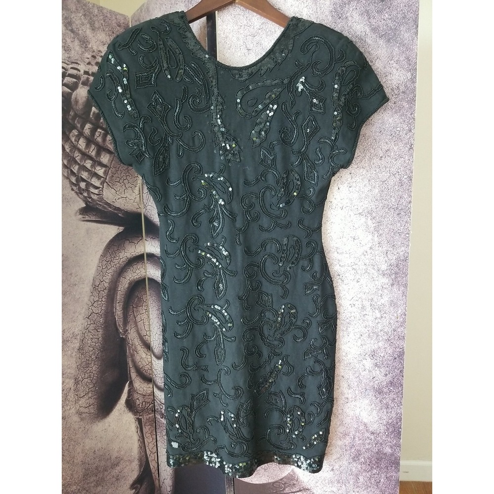 CARMEN‎ MARC VALVO Women's Black Party Beaded Short Sleeve Shift Dress Size M